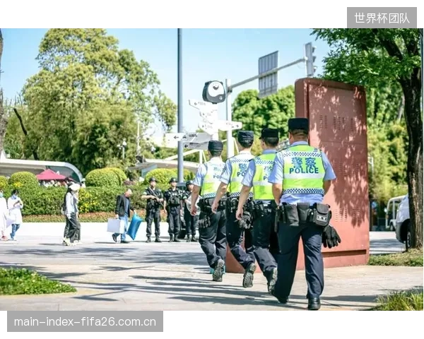 比赛总场次大幅增加，对主办城市的交通、安保与接待能力提出更高要求。